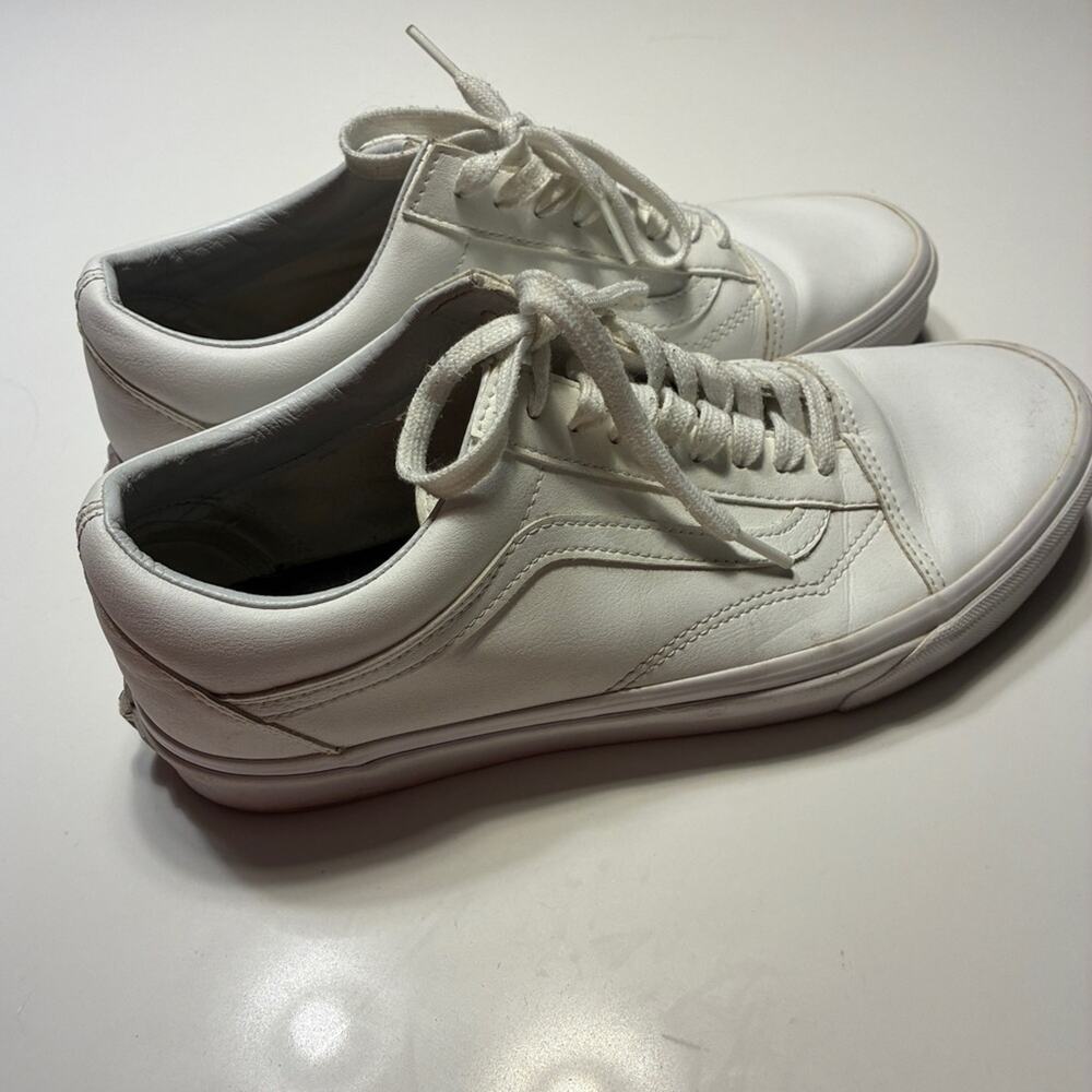 Vans White Leather Old School Sneakers Sz 10.5